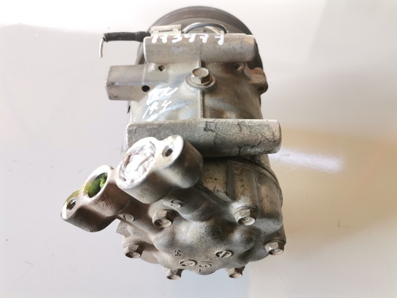 Recambio de compresor aire acondicionado para renault kangoo i (f/kc0) k9k714 referencia OEM IAM 8200716562  