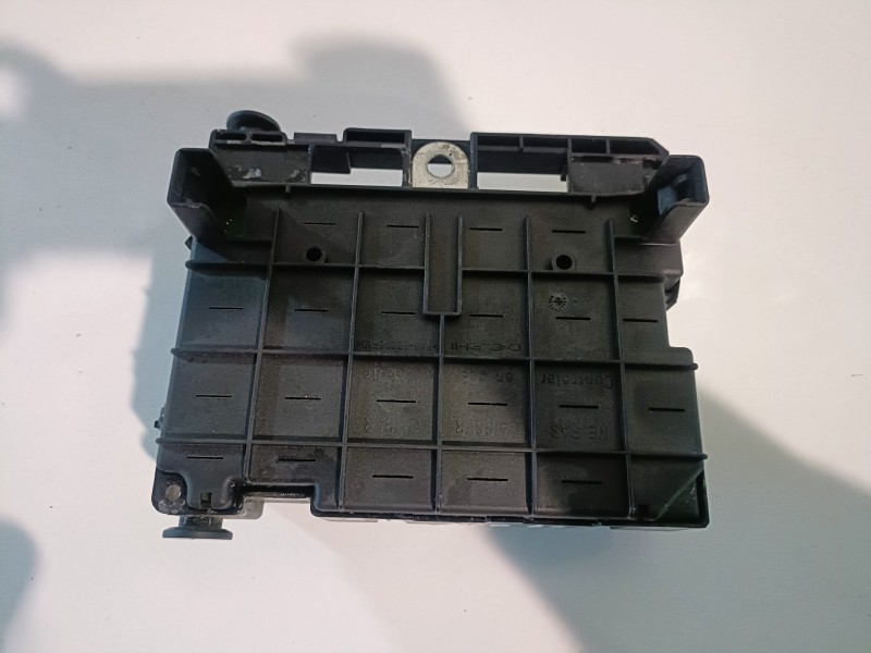 Recambio de caja reles / fusibles para peugeot 307 (s1)(04.2001) nfu referencia OEM IAM 9643538180  