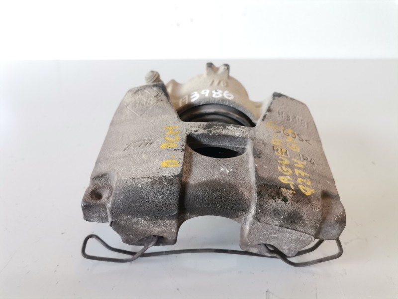 Recambio de pinza de freno delantera derecha para renault laguna ii grandtour (kg0) m9r742 referencia OEM IAM   