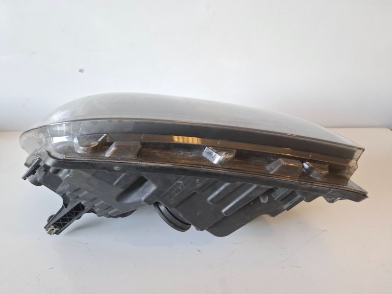 Recambio de faro derecho para volkswagen crafter furgón (sy/sx) dau referencia OEM IAM 7C1941006  