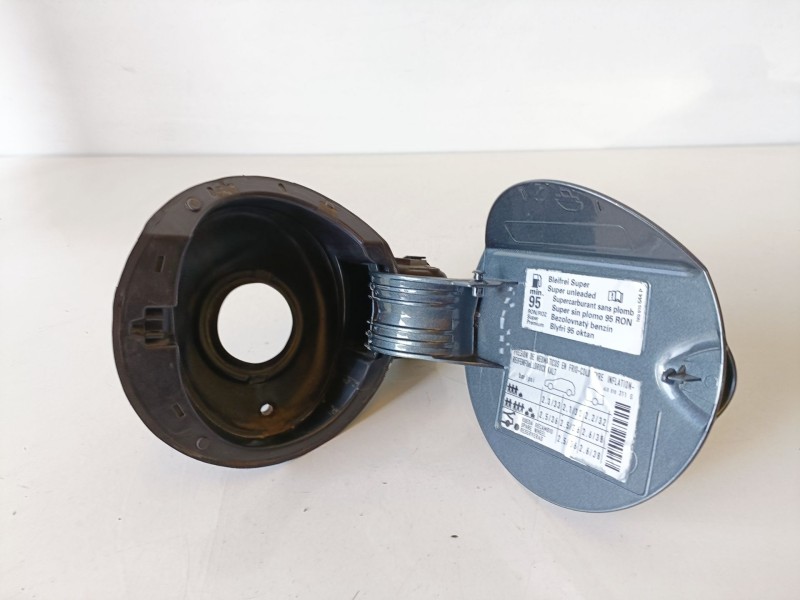 Recambio de tapa exterior combustible para seat ibiza sc (6j1) cbzb referencia OEM IAM   