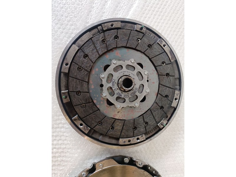 Recambio de kit embrague para peugeot 5008 ah01 referencia OEM IAM   