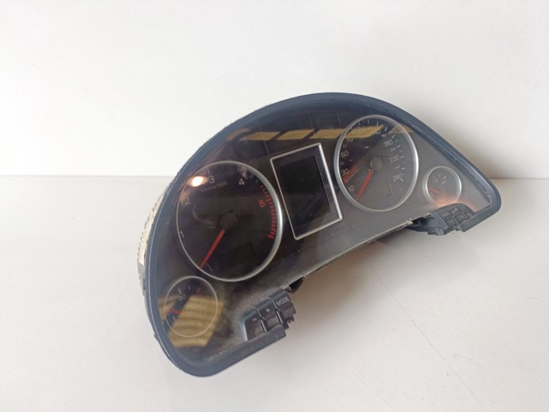Recambio de cuadro instrumentos para audi a4 berlina (8e) blb referencia OEM IAM 0263626065  