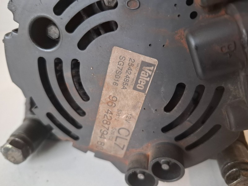 Recambio de alternador para peugeot 206 nfz referencia OEM IAM 9642879480  