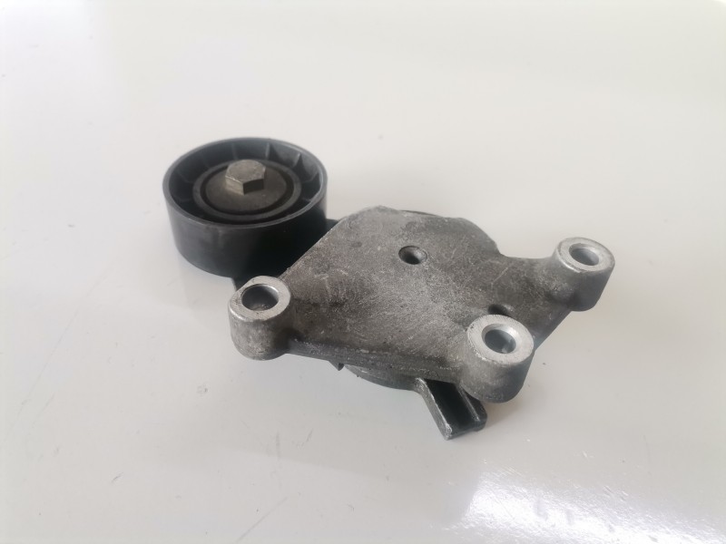 Recambio de tensor correa auxiliar para citroen c4 berlina 9hx referencia OEM IAM   