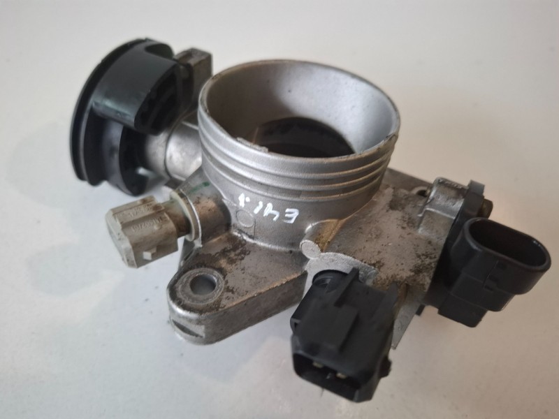 Recambio de caja mariposa para peugeot 206 nfz referencia OEM IAM   