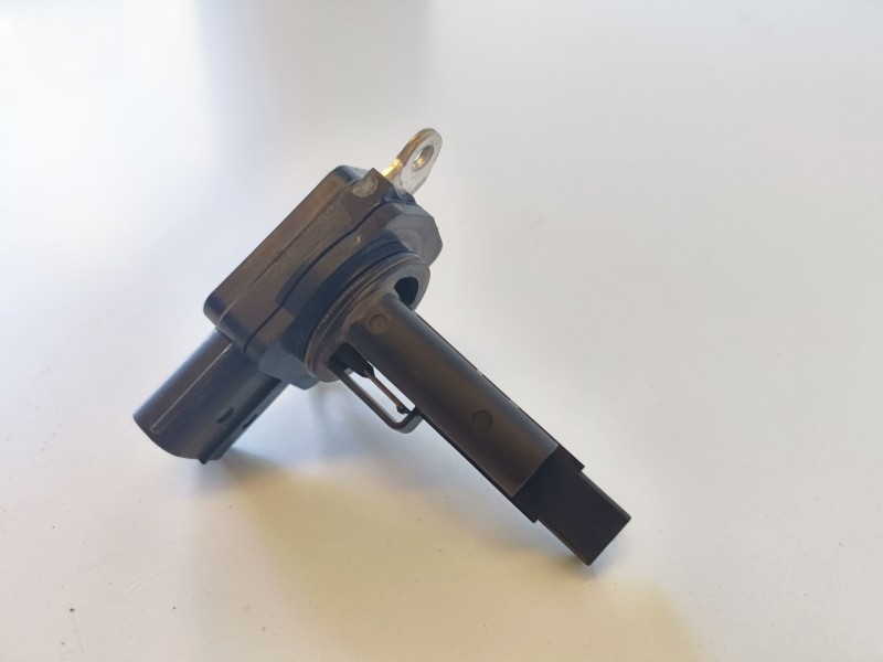 Recambio de caudalimetro para toyota land cruiser (j15) 1kdftv referencia OEM IAM 2220430020  