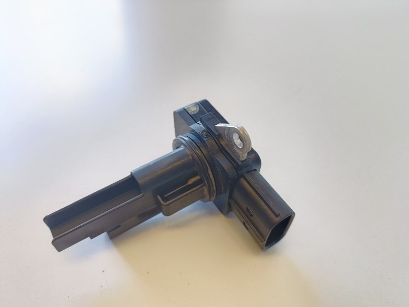 Recambio de caudalimetro para toyota land cruiser (j15) 1kdftv referencia OEM IAM 2220430020  