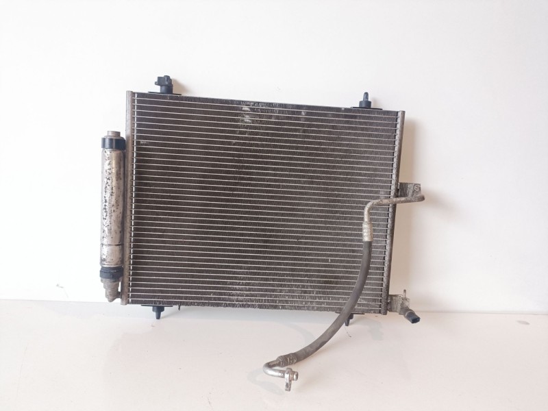 Recambio de condensador / radiador aire acondicionado para peugeot 807 4hw referencia OEM IAM 870231R  