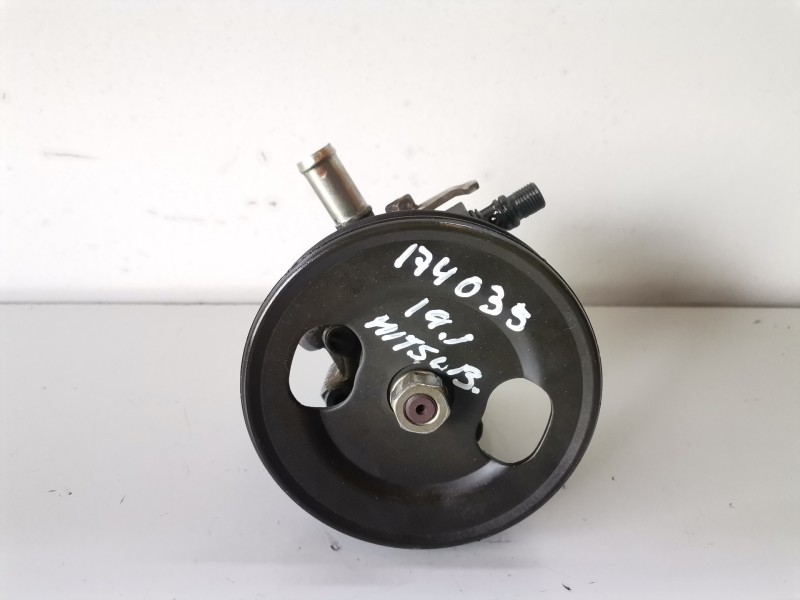 Recambio de bomba direccion para mitsubishi l200 (k70) 4d56 referencia OEM IAM MR374897  