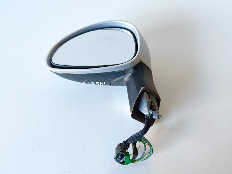 Recambio de retrovisor izquierdo para citroen c4 berlina 9hx referencia OEM IAM 96467083  