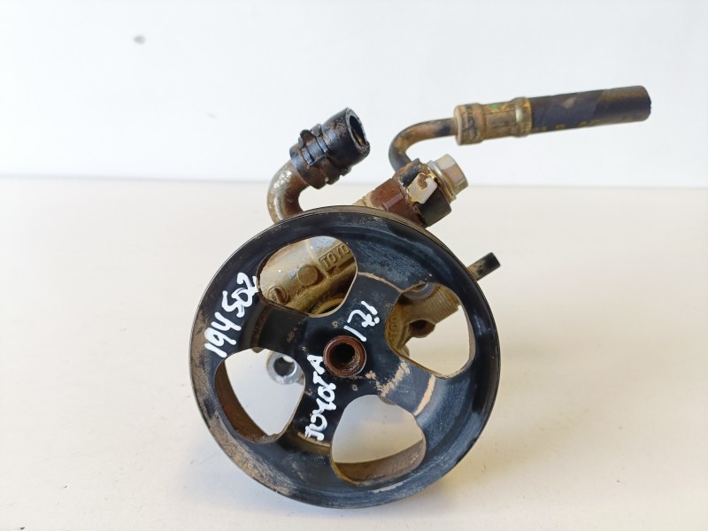 Recambio de bomba direccion para toyota rav4 (a2) 1zzfe referencia OEM IAM   