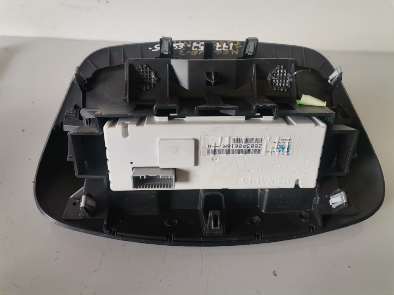 Recambio de pantalla multifuncion para renault megane iii coupe k9k832 referencia OEM IAM 280340616R  