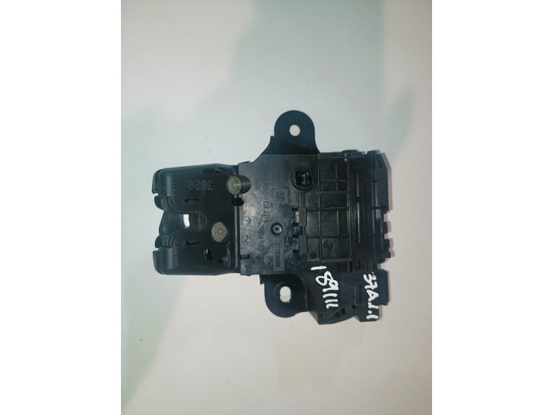 Recambio de cerradura maletero / porton para opel insignia berlina a20dth referencia OEM IAM 13501988  