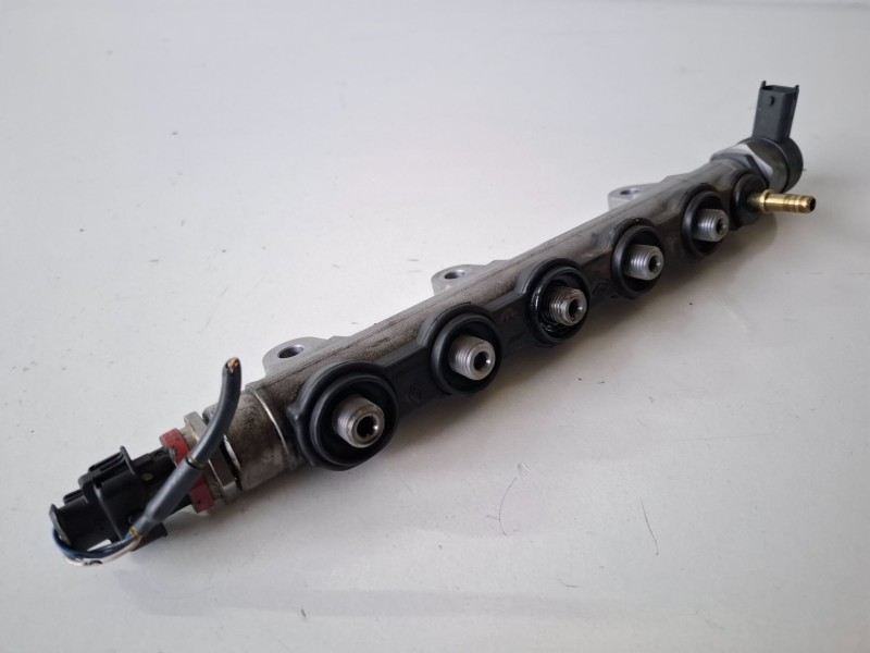 Recambio de rampa inyectora para nissan qashqai (j10) m9r832 referencia OEM IAM 0445214155  