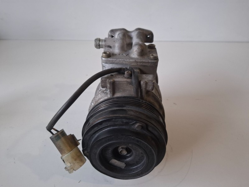 Recambio de compresor aire acondicionado para land rover discovery (salljg/lj) 18l referencia OEM IAM 4472003433  