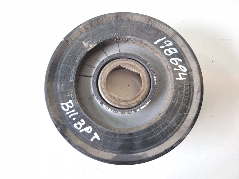 Recambio de polea cigueñal para nissan qashqai (j10) m9r832 referencia OEM IAM   