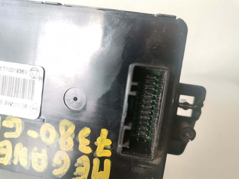 Recambio de mando climatizador para renault megane iii coupe k9k832 referencia OEM IAM 275100007R  