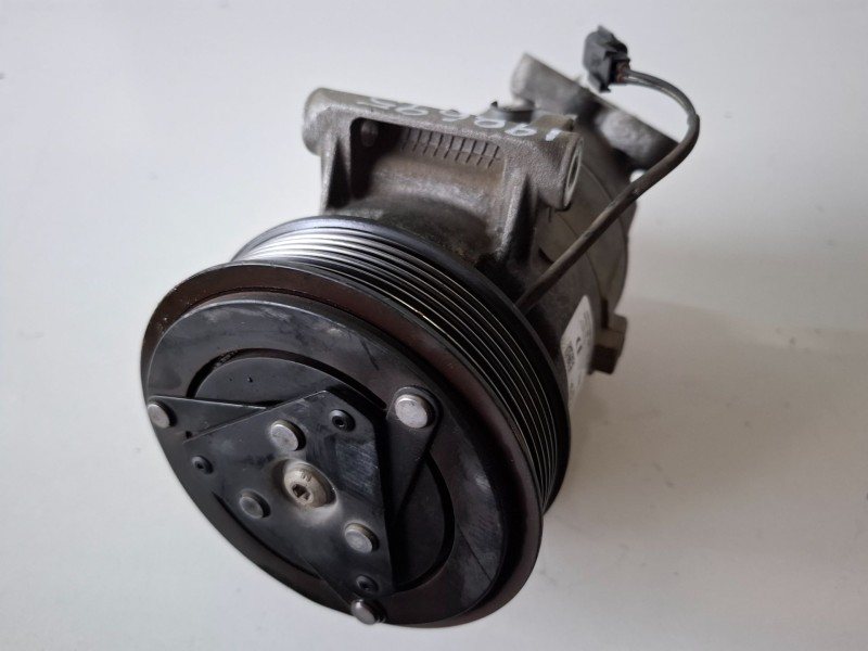Recambio de compresor aire acondicionado para nissan qashqai (j10) m9r832 referencia OEM IAM 92600JD70B  