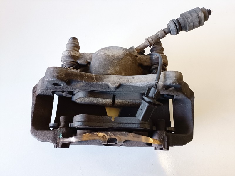 Recambio de pinza de freno delantera izquierda para audi a5 coupe (8t) cam referencia OEM IAM   