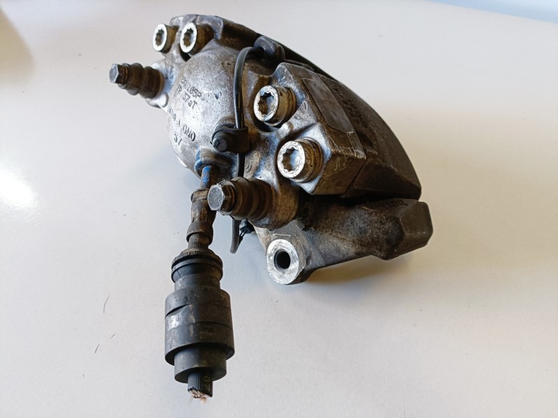 Recambio de pinza de freno delantera izquierda para audi a5 coupe (8t) cam referencia OEM IAM   