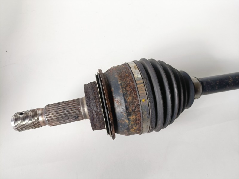 Recambio de transmision delantera izquierda para toyota land cruiser (j15) 1kdftv referencia OEM IAM   