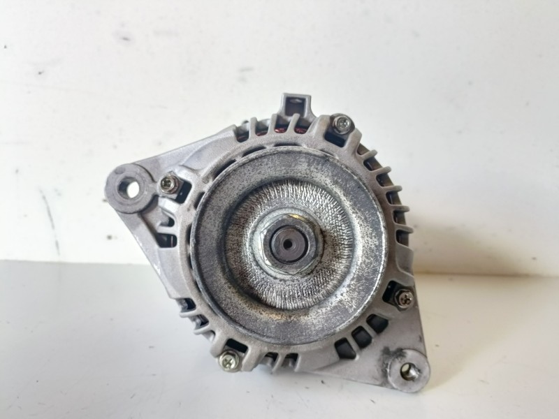 Recambio de alternador para mitsubishi l200 (k70) 4d56 referencia OEM IAM 0000179467  