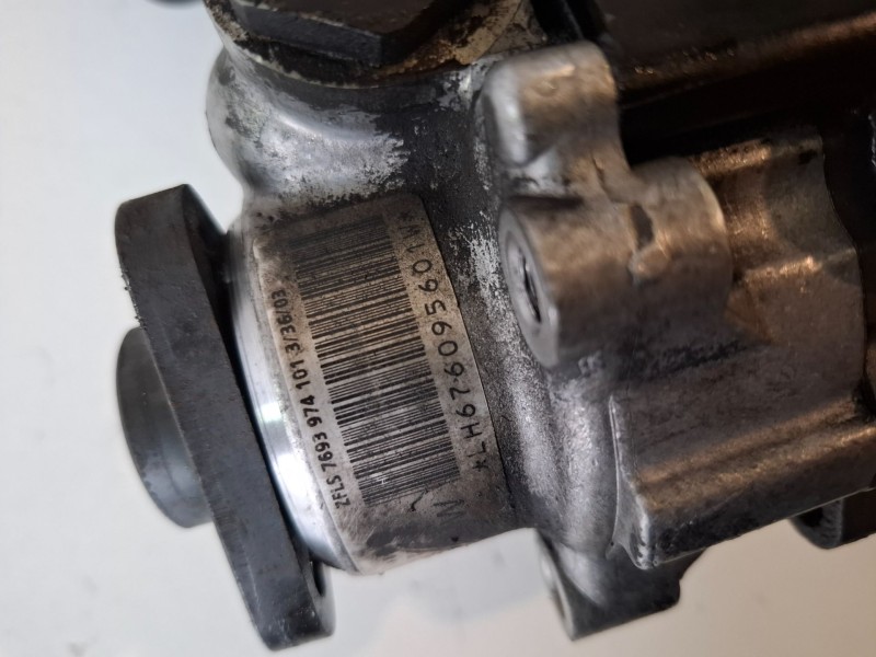 Recambio de bomba direccion para bmw serie 5 berlina (e60) 306d2 referencia OEM IAM 7693974101  