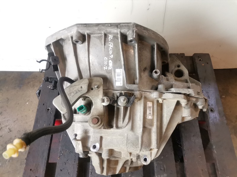 Recambio de caja cambios para renault laguna iii berlina m9r808 referencia OEM IAM PK4004  