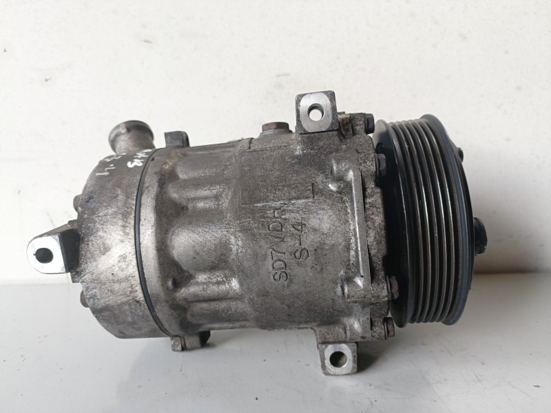 Recambio de compresor aire acondicionado para saab 9-3 familiar z19dth referencia OEM IAM 13171593  