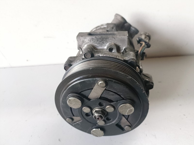 Recambio de compresor aire acondicionado para saab 9-3 familiar z19dth referencia OEM IAM 13171593  