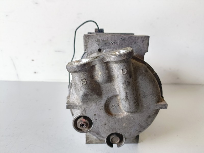 Recambio de compresor aire acondicionado para mitsubishi l200 (k70) 4d56 referencia OEM IAM 5060117302  