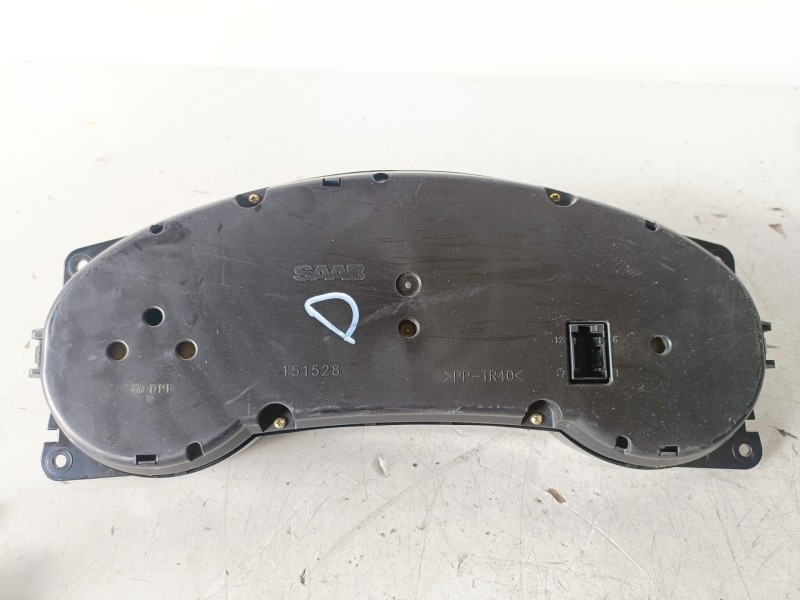 Recambio de cuadro instrumentos para saab 9-3 familiar z19dth referencia OEM IAM 7553657  