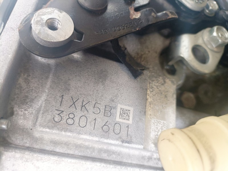Recambio de caja cambios para renault laguna iii berlina m9r857 referencia OEM IAM AJ0101  