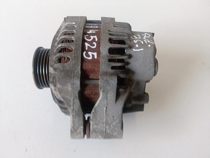 Recambio de alternador para suzuki swift berlina (rs/mz) m13a referencia OEM IAM 3140084E10  