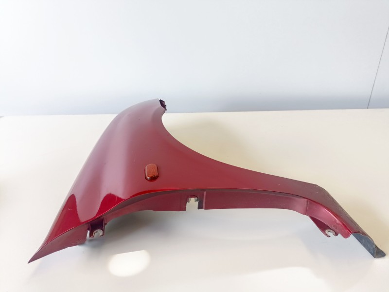 Recambio de aleta delantera derecha para renault clio ii fase ii (b/cb0) k9k704 referencia OEM IAM   