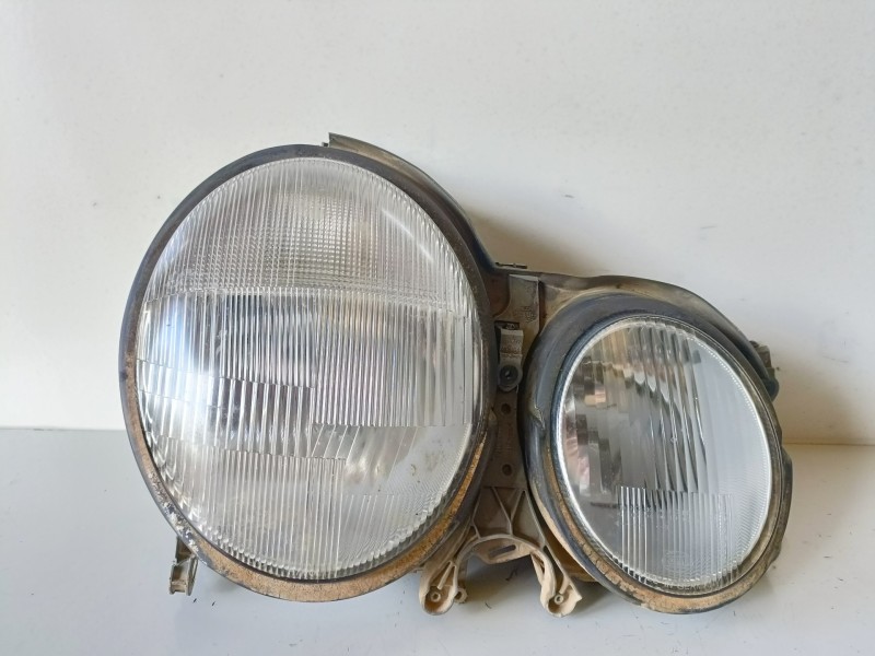 Recambio de faro derecho para mercedes-benz clase e (bm 210) familiar 612961 referencia OEM IAM   