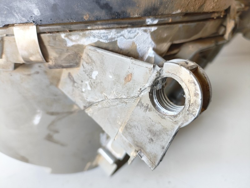 Recambio de faro derecho para mercedes-benz clase e (bm 210) familiar 612961 referencia OEM IAM   