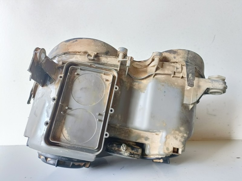 Recambio de faro derecho para mercedes-benz clase e (bm 210) familiar 612961 referencia OEM IAM   