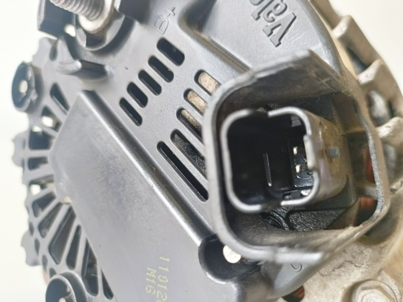 Recambio de alternador para nissan interstar (x70) g9u720 referencia OEM IAM   