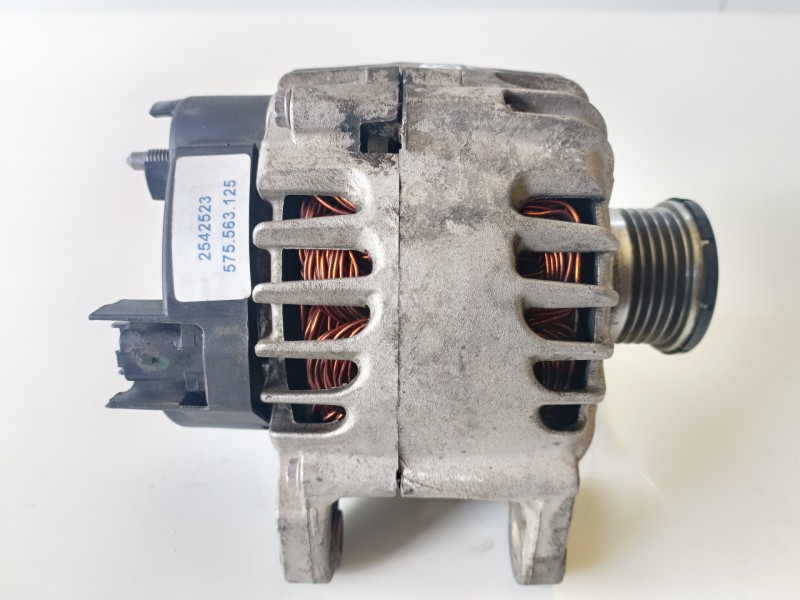 Recambio de alternador para nissan interstar (x70) g9u720 referencia OEM IAM   