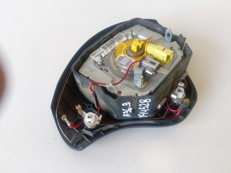 Recambio de airbag delantero izquierdo para mitsubishi l200 (ka0/kb0) 4d56 referencia OEM IAM MR992559  