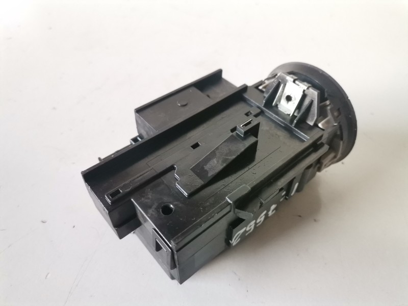 Recambio de conmutador de arranque para volkswagen passat berlina (3c2) bkc referencia OEM IAM 3C0905843M  