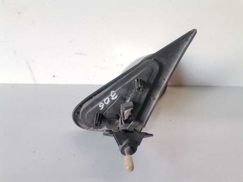 Recambio de retrovisor derecho para peugeot 306 3/5 pt. (s1) referencia OEM IAM   