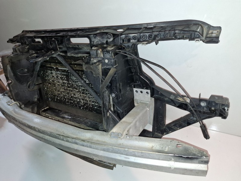 Recambio de panel frontal para bmw serie x3 (e83) 204d4 referencia OEM IAM   