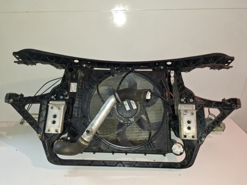 Recambio de panel frontal para bmw serie x3 (e83) 204d4 referencia OEM IAM   