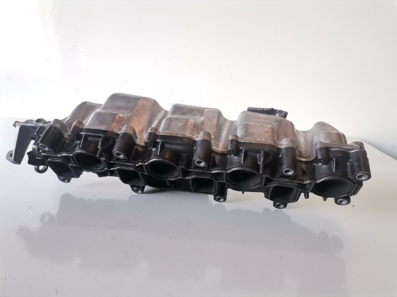Recambio de colector admision para audi a4 berlina (8k2) caga referencia OEM IAM   