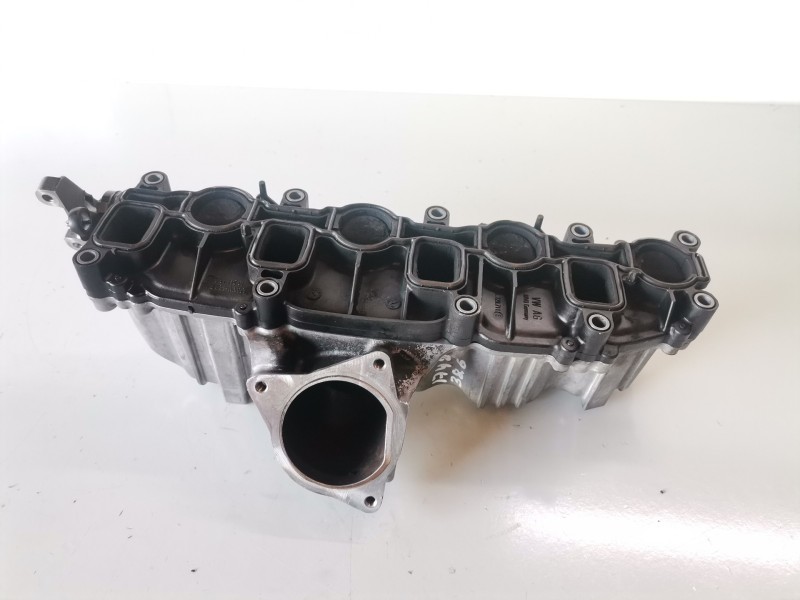 Recambio de colector admision para audi a4 berlina (8k2) caga referencia OEM IAM   