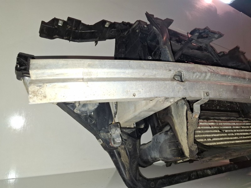 Recambio de refuerzo paragolpes delantero para bmw serie x3 (e83) 204d4 referencia OEM IAM   