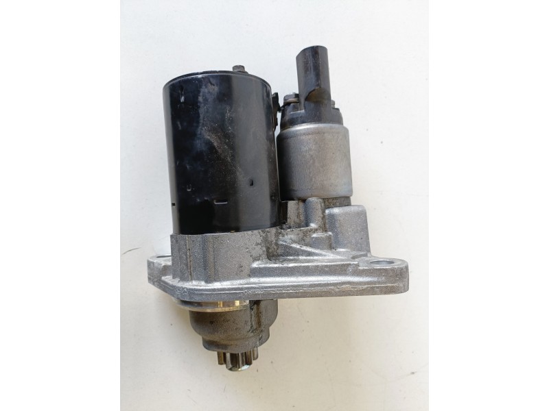 Recambio de motor arranque para volkswagen polo iv (9n1) bky referencia OEM IAM 0001120406  